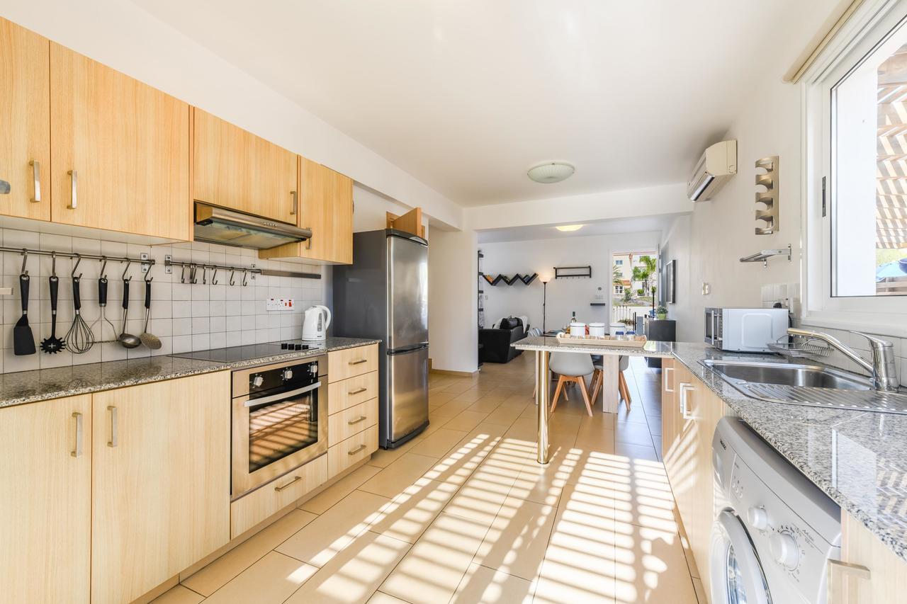 Nissi Gardens Villa Aya Napa Dış mekan fotoğraf